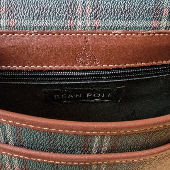 Bean Pole" Small Green Tartan Leather Bag - Picture 3 of 3
